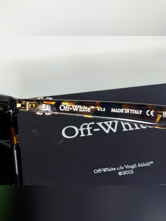 ?Authentic Off-White \
